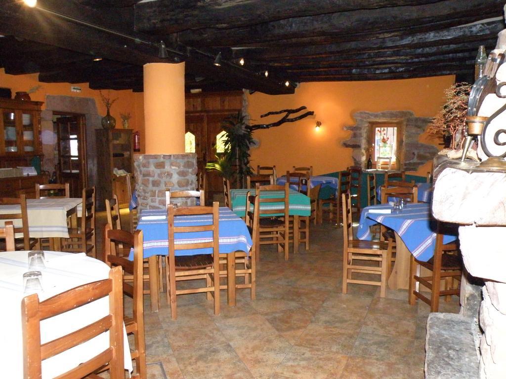 Posada Elbete Buitenkant foto
