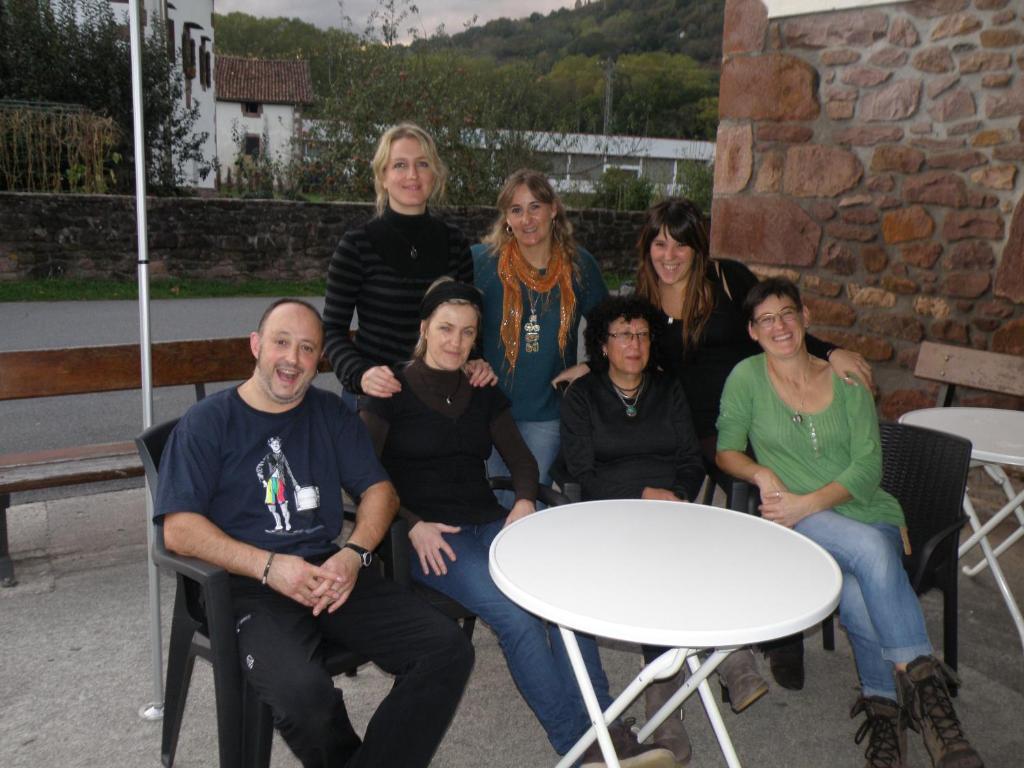 Posada Elbete Buitenkant foto